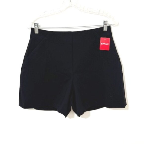 Spanx The Perfect A-Line Shorts Classic Black 20410R Women's Size M - Picture 2 of 5